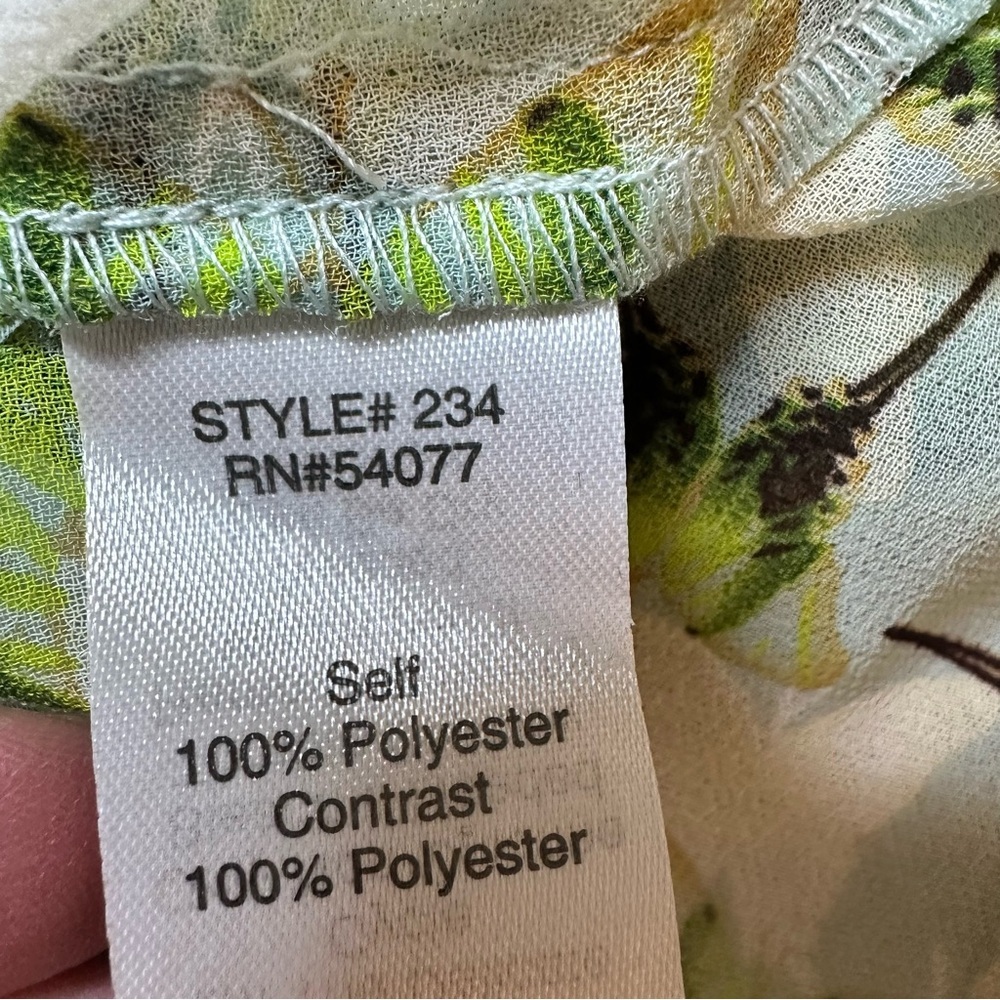 Cabi 234 Green Floral V-Neck Short Sleeve Blouse Size Medium - Picture 12 of 12